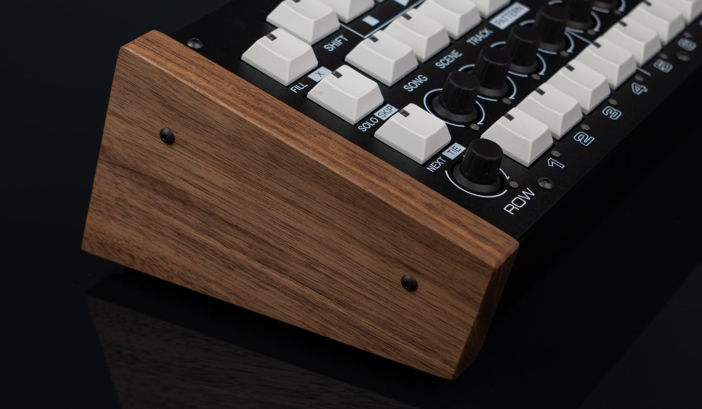 Wooden End Cheeks