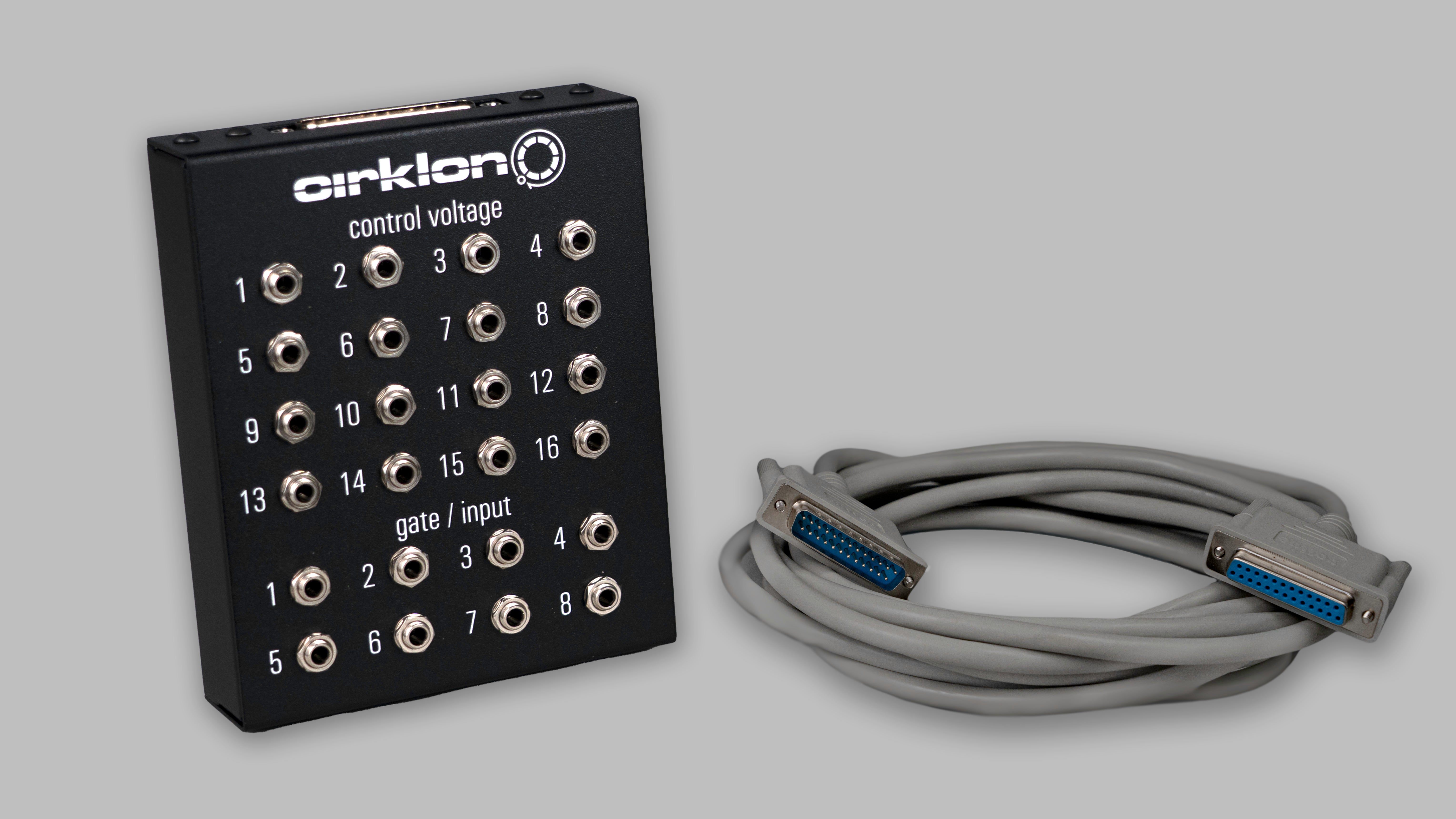 Sequentix CirklonのDesktop Breakout Box Desktop Breakout Box 3.5mm – Sequentix GmbH